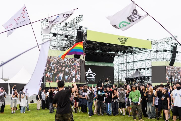 [서울=뉴시스] 파라다이스시티 '아시안 팝 페스티벌 2025' 메인 스테이지 전경. (사진 = 파라다이스 문화재단 제공) 2025.06.23. photo@newsis.com *재판매 및 DB 금지