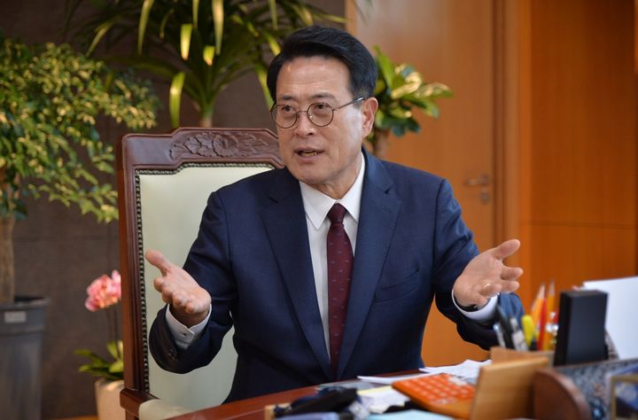 울주군수 "군립병원·복지재단 등 군민 체감정책 추진"