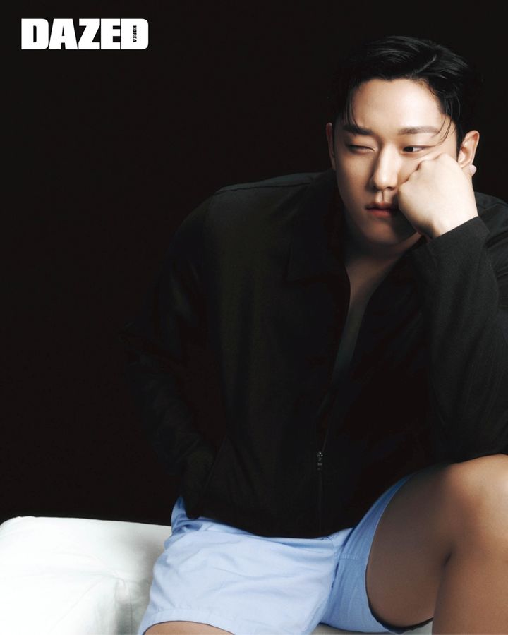 [서울=뉴시스] 패션 매거진 '데이즈드(DAZED)'는 이도현과 함께한 7월호 커버 및 화보를 공개했다. (사진=데이즈드 제공) 2025.06.23. photo@newsis.com *재판매 및 DB 금지