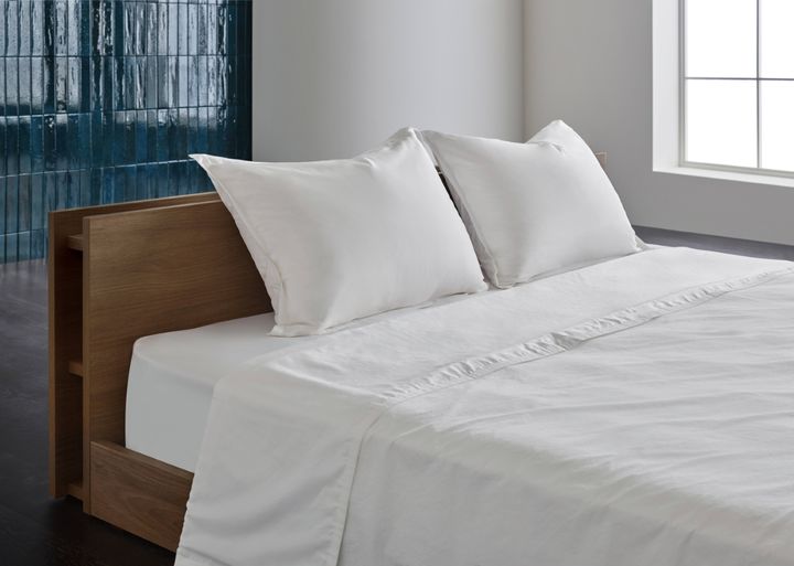 [서울=뉴시스]시몬스, '올 시즌 쿨쿨 패키지' 실시.(사진=시몬스 제공) 2025.06.24. photo@newsis.com *재판매 및 DB 금지