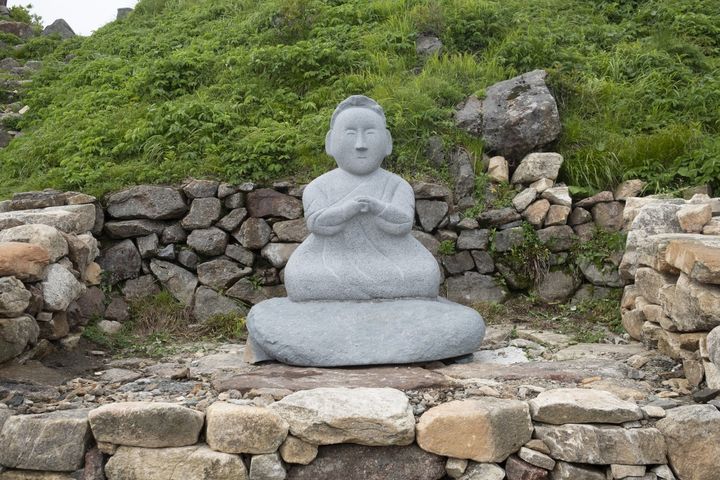 [산청=뉴시스] 경남 산청군 시천면 두류산악회 지리산 성모상 안치. (사진=산청군 제공) 2025.06.24. photo@newsis.com *재판매 및 DB 금지