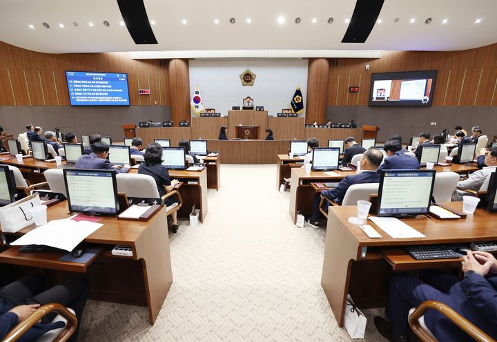 [홍성=뉴시스] 충남도의회 본회의 모습. *재판매 및 DB 금지