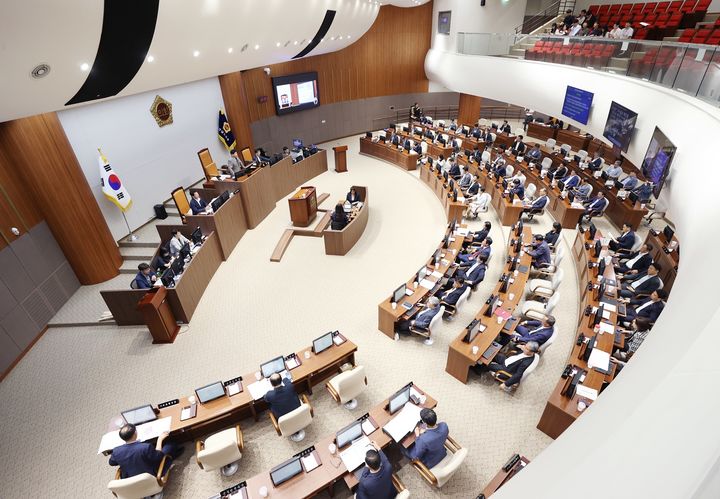 [홍성=뉴시스] 충남도의회, 본회의 진행 모습. *재판매 및 DB 금지