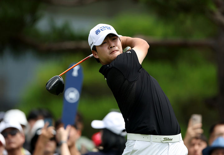 [서울=뉴시스] 한국프로골프(KPGA) 투어 군산CC 오픈에 출전하는 김민규. (사진=KPGA 홈페이지 캡처) *재판매 및 DB 금지