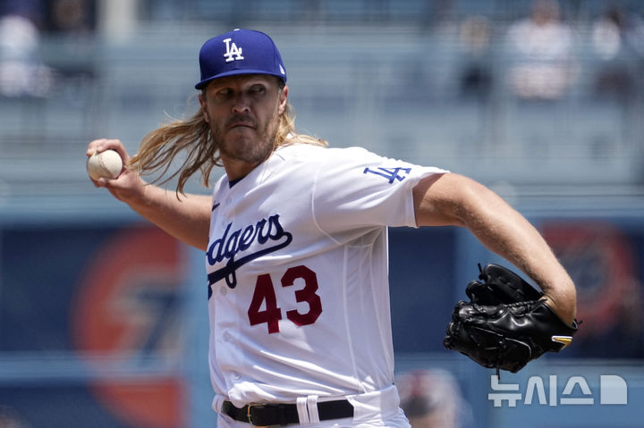 [LA=AP/뉴시스] 메이저리그 시카고 화이트삭스는 25일(한국 시간) 베테랑 우완 투수 노아 신더가드와 마이너리그 계약을 체결했다고 밝혔다. 2023.04.30.