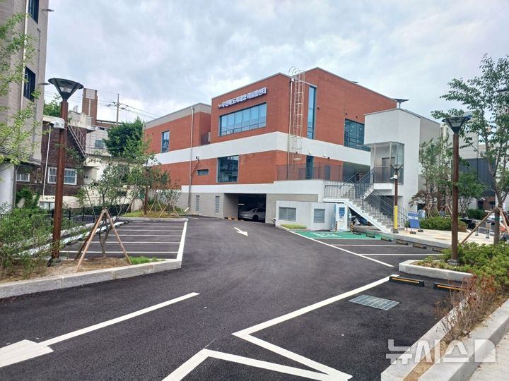 [경기광주=뉴시스] 광주시 '송정동 우전께 도시재생 어울림센터' (사진=광주시 제공) 2025.06.25.photo@newsis.com