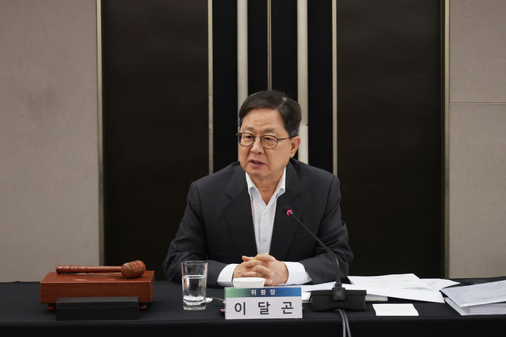 [서울=뉴시스]이달곤 동반성장위원장.(사진=동반성장위원회 제공) 2025.06.25. photo@newsis.com *재판매 및 DB 금지