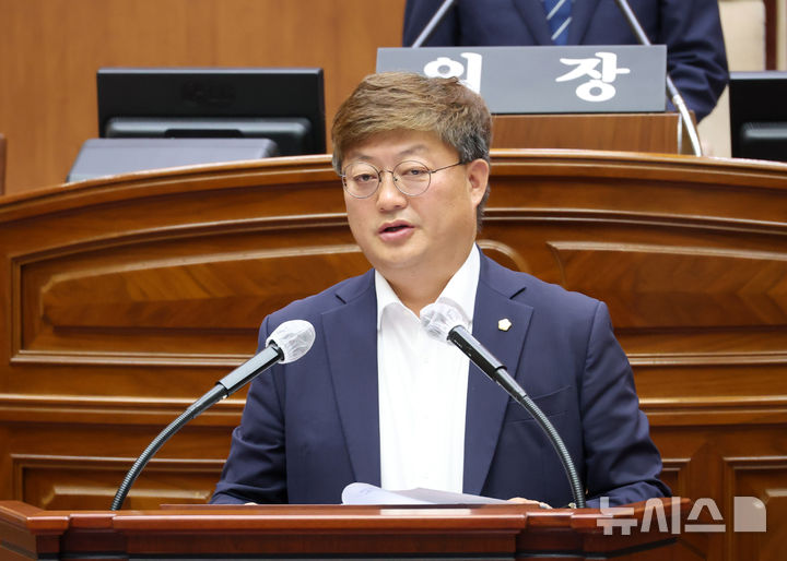 [전주=뉴시스]윤난슬 기자 = 송영진 전주시의원(조촌·여의·혁신동). (사진=전주시의회 제공)