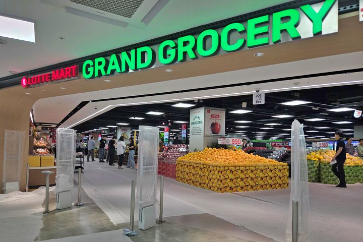 [서울=뉴시스] 롯데마트는 경기 구리시 인창동 구리유통종합시장 내에 위치한 '그랑그로서리(Grand Grocery) 구리점'을 새롭게 개장한다고 26일 밝혔다. (사진=롯데마트 제공) *재판매 및 DB 금지