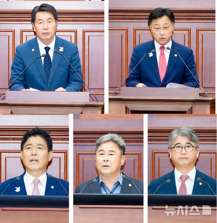 경주시의회 김동해(윗줄 왼쪽부터), 김항규, 최영기, 오상도, 정성룡 의원