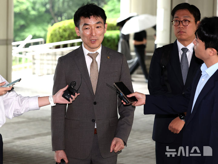 김용현 변호인 감치 15일 집행…변호인단 "집행정지 신청할 것"(종합)