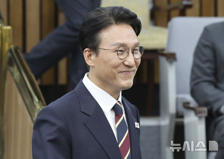 [서울=뉴시스] 김금보 기자 = 김민석 국무총리 후보자가 25일 서울 여의도 국회에서 열린 인사청문회에 출석하고 있다. 2025.06.25. kgb@newsis.com