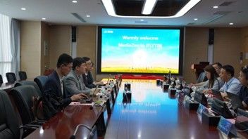 미디어젠과 아이플라이텍 관계자들이 협력 방안에 대해 논의 중이다. (사진=미디어젠) *재판매 및 DB 금지