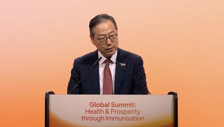 [서울=뉴시스]권기환 외교부 글로벌외교다자조정관이 25일 세계백신면역연합(Gavi), 유럽연합(EU) 및 게이츠재단 등이 벨기에 브뤼셀에서 공동 개최한 '2025 Gavi 글로벌 정상회의'에 참석했다. (사진 외교부 제공) *재판매 및 DB 금지