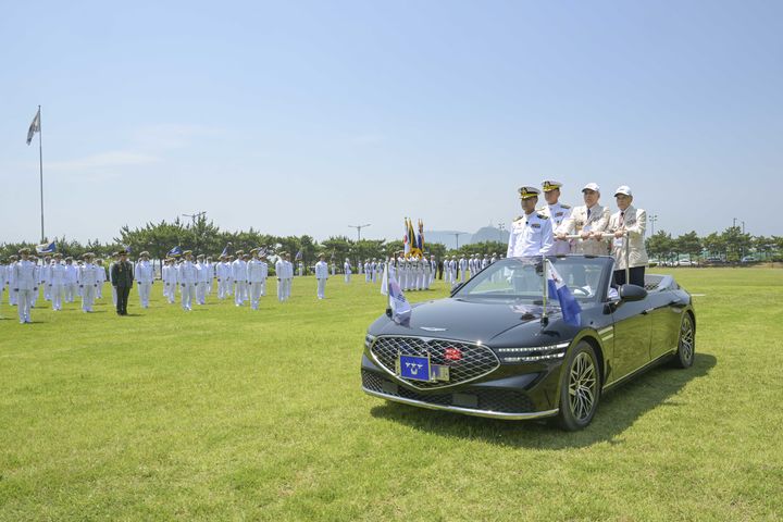 [부산=뉴시스] 해군작전사령부는 26일 부산 중구 민주공원과 부산작전기지에서 제75주년 대한해협해전 전승기념행사를 개최했다. (사진=해군작전사령부 제공) 2025.06.26. photo@newsis.com *재판매 및 DB 금지