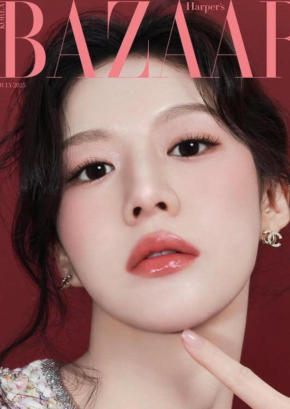 [서울=뉴시스] 고윤정. (사진=고윤정 인스타그램 캡처, 하퍼스 바자) 2025.06.26. photo@newsis.com *재판매 및 DB 금지