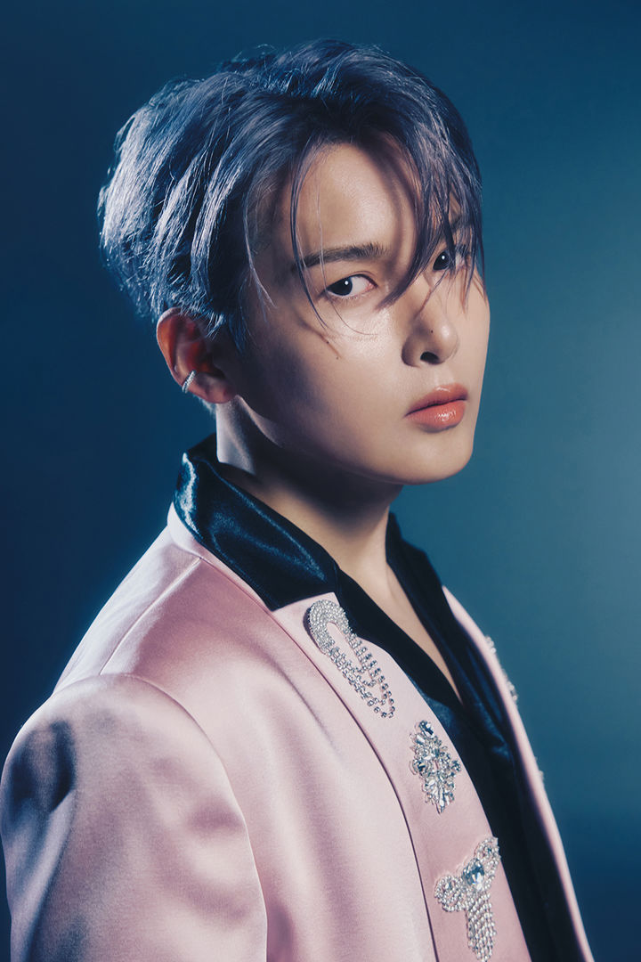 [서울=뉴시스] 가수 려욱이 려욱이 그룹 슈퍼주니어 정규 12집 수록곡 '딜라이트'(Delight)를 소개했다. (사진=SM엔터테인먼트) 2025. 06. 26. photo@newsis.com *재판매 및 DB 금지