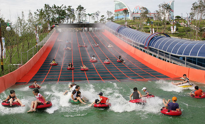 이사부사자공원 물썰매장.(사진=삼척시 제공) *재판매 및 DB 금지