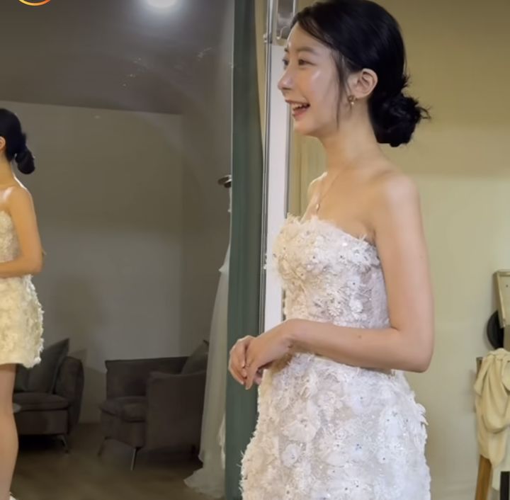 [서울=뉴시스] 아야네. (사진 = 인스타그램 캡처) 2025.06.27. photo@newsis.com *재판매 및 DB 금지