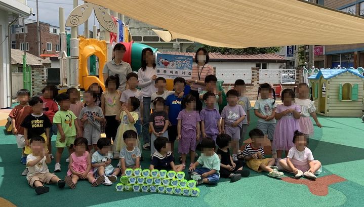 [경남소식]서부아동보호전문기관, 사랑더하기 저금통 전달 등