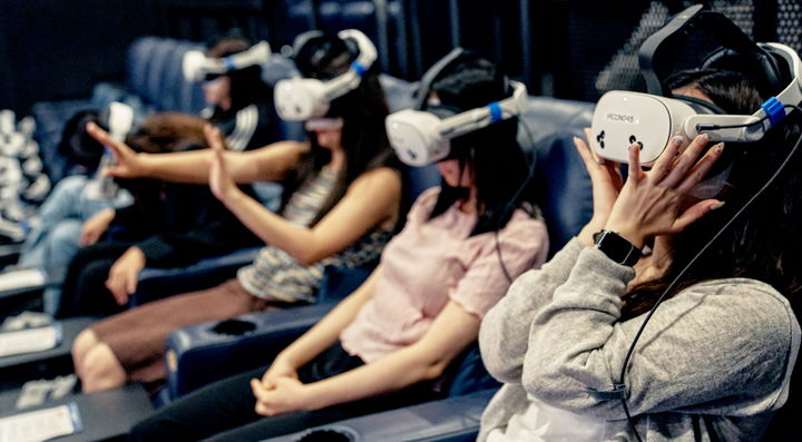 [서울=뉴시스] 27일 서울 광진구 메가박스 구의이스트폴에서 열린 그룹 아스트로의 미디어 전시회 '스타그래피'(Stargraphy). (사진=크리에이티브 멋 제공) 2025.06.27 photo@newsis.com *재판매 및 DB 금지