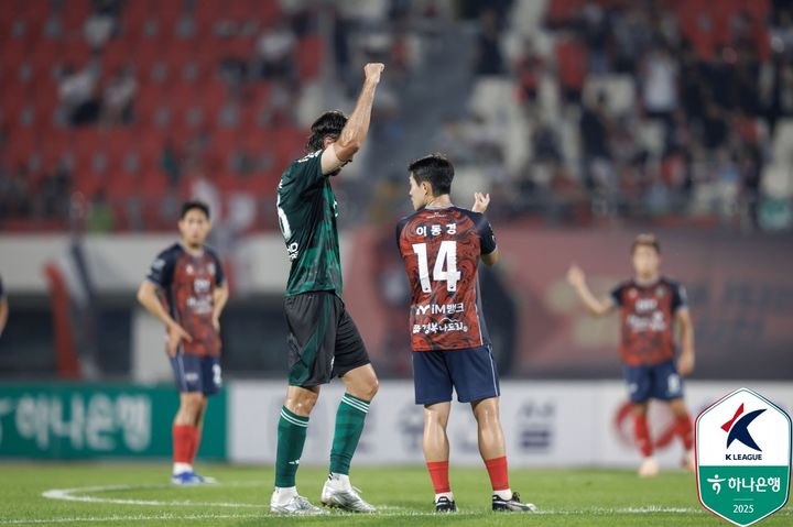 [서울=뉴시스] 프로축구 K리그1 전북현대의 콤파뇨. (사진=한국프로축구연맹 제공) *재판매 및 DB 금지