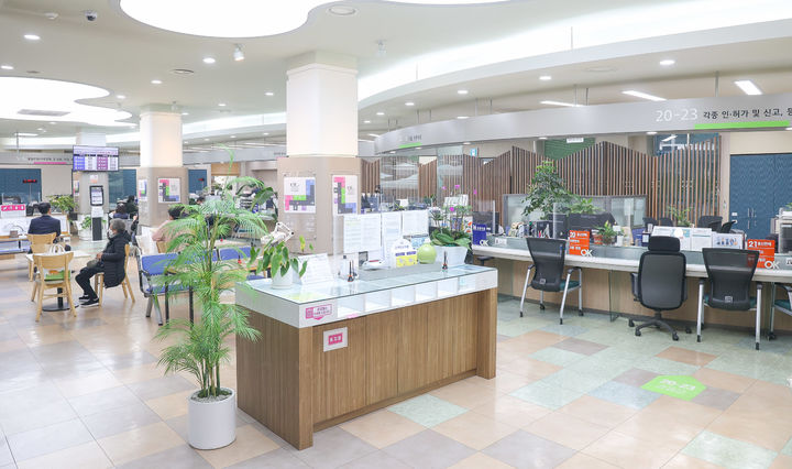 [서울=뉴시스] 서초구 오케이민원센터 전경. 2025.06.29. (사진=서초구 제공) *재판매 및 DB 금지