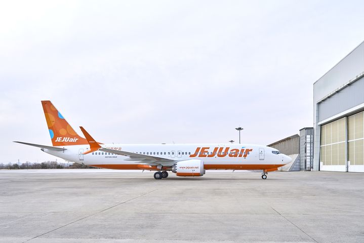 [서울=뉴시스] 제주항공은 지난 28일 다섯 번째 B737-8 구매기 도입을 완료했다고 29일 밝혔다.(사진제공=제주항공). 2025.06.29. photo@newsis.com *재판매 및 DB 금지
