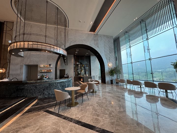 [남해=뉴시스] 쏠비치 남해 로비라운지 전경 *재판매 및 DB 금지