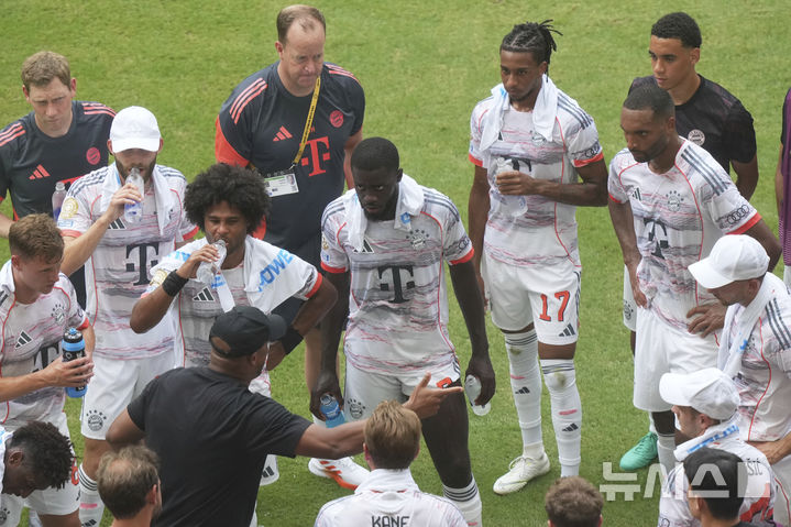 [마이애미=AP/뉴시스]클럽월드컵 당시 수분 공급 휴식. 2025.06.29.