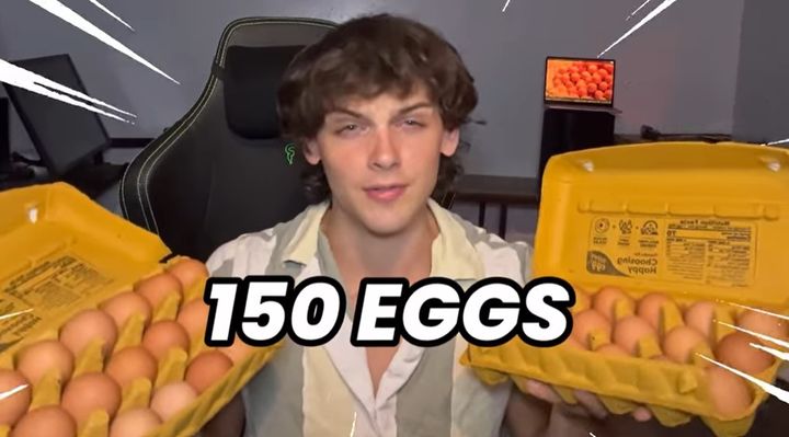 [서울=뉴시스] 미국인 유튜버 조슈아 알라드는 5일간 계란만 먹는 '원푸드 다이어트' 진행하고 후기를 남겼다. (사진=유튜브 채널 'Joshua Allard' 캡처) 2025.06.30 *재판매 및 DB 금지