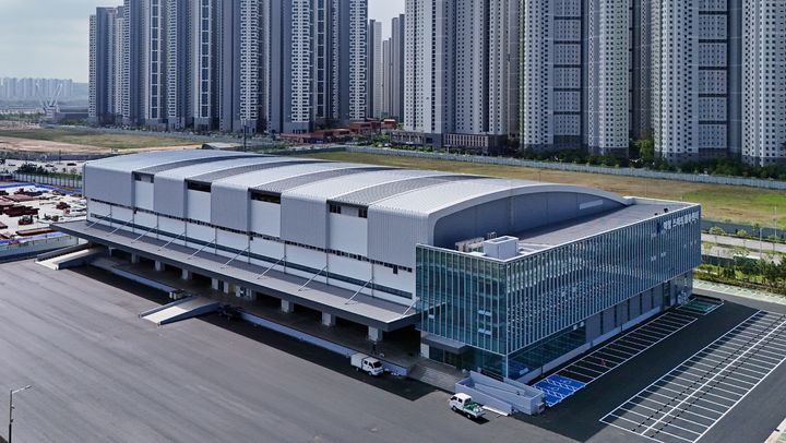 [인천=뉴시스] 아암물류2단지 스마트물류센터. (사진=인천항만공사 제공) 2025.06.30. photo@newsis.com *재판매 및 DB 금지