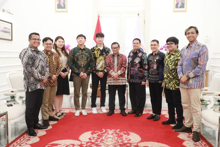 WCG와 자카르타 주정부 인사들이 기념 촬영하는 모습 (사진=WCG 제공) *재판매 및 DB 금지