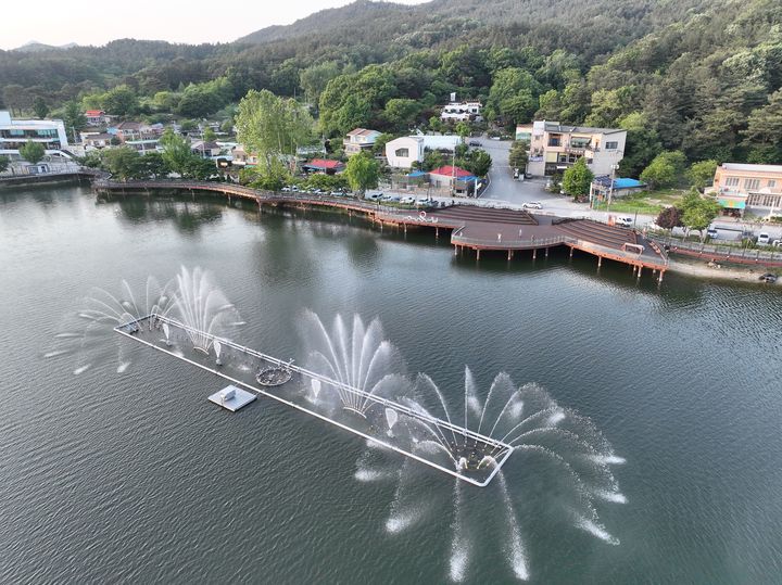 [대전=뉴시스]대전 유성구 방동 윤슬거리. *재판매 및 DB 금지