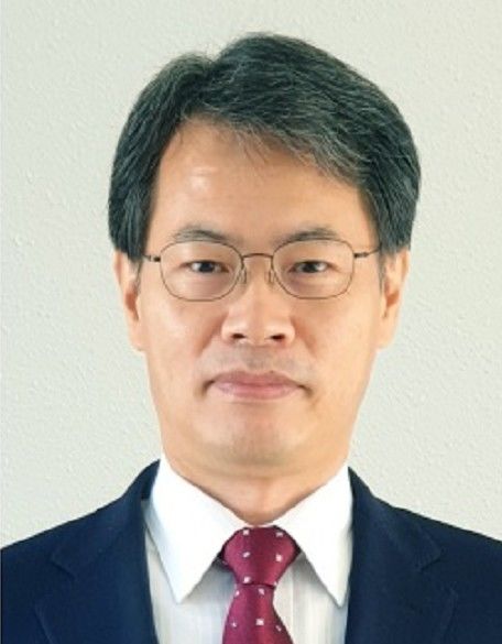 [광주=뉴시스] 강덕원 광주시선거관리위원회 신임 사무처장. (사진=시선관위 제공) photo@newsis.com *재판매 및 DB 금지