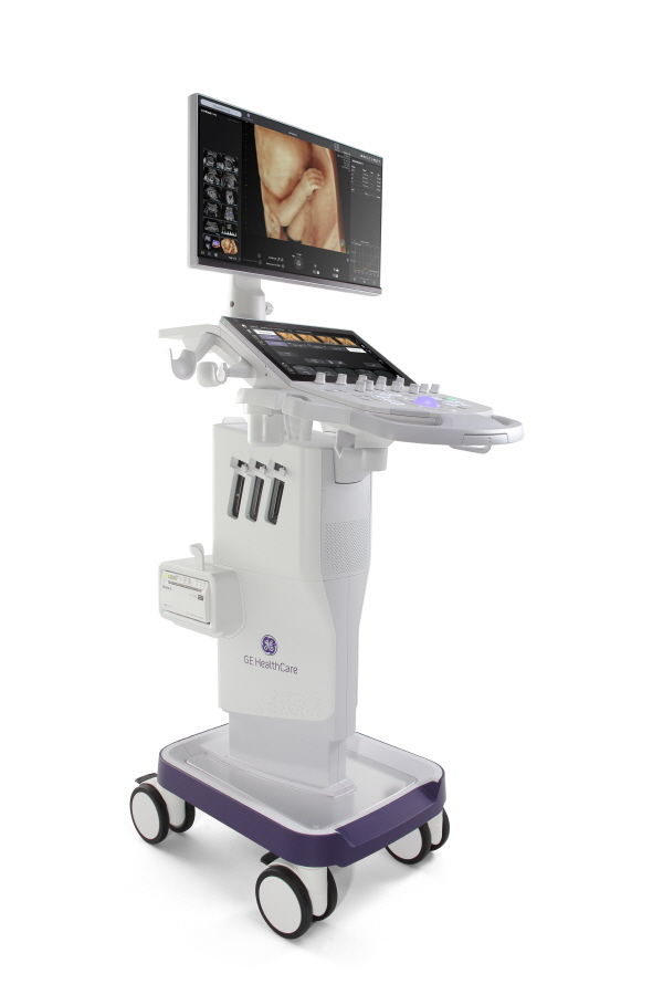 [서울=뉴시스] GE헬스케어는 초음파 신제품 '볼루손 퍼포먼스 18 &16 (Voluson Performance 18 & 16)'을 국내 출시했다고 30일 밝혔다. (사진=한국GE헬스케어 제공) 2025.06.30. photo@newsis.com *재판매 및 DB 금지