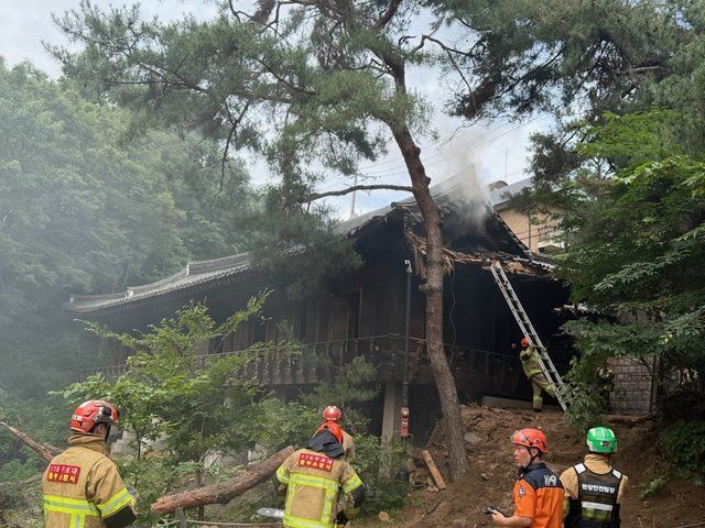 [서울=뉴시스] 송석정 화재 현장 (사진=서울시 제공) 2025.06.30. photo@newsis.com *재판매 및 DB 금지