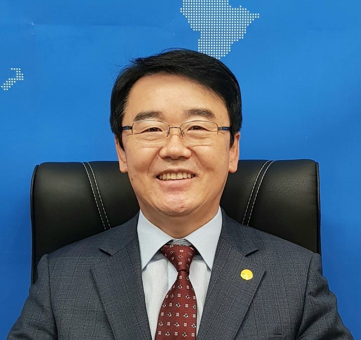 [오산=뉴시스] 한신학원 오용균 이사장. (사진=한신대 제공) 2025.06.30. photo@newsis.com *재판매 및 DB 금지