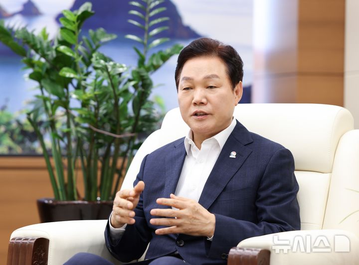 [창원=뉴시스]취임 3주년을 맞은 박완수 경남도지사.(사진=경남도 제공) 2025.06.30. photo@newsis.com