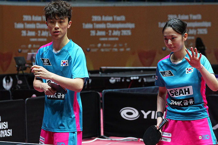 [서울=뉴시스] 제29회 아시아청소년선수권대회 19세 이하(U-19·주니어) 혼합복식 결승에 진출한 김가온, 박가현. (사진=ATTU 제공) *재판매 및 DB 금지