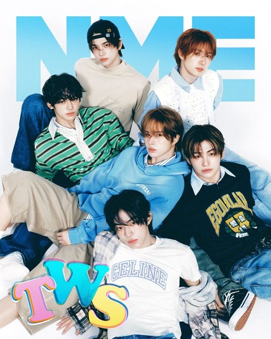 [서울=뉴시스] 그룹 '투어스'가 영국 음악 전문 매체 NME의 디지털 표지를 장식했다고 소속사 플레디스 엔터테인먼트가 1일 밝혔다. (사진=Yoon Songyi for NME 제공) 2025.07.01 photo@newsis.com *재판매 및 DB 금지
