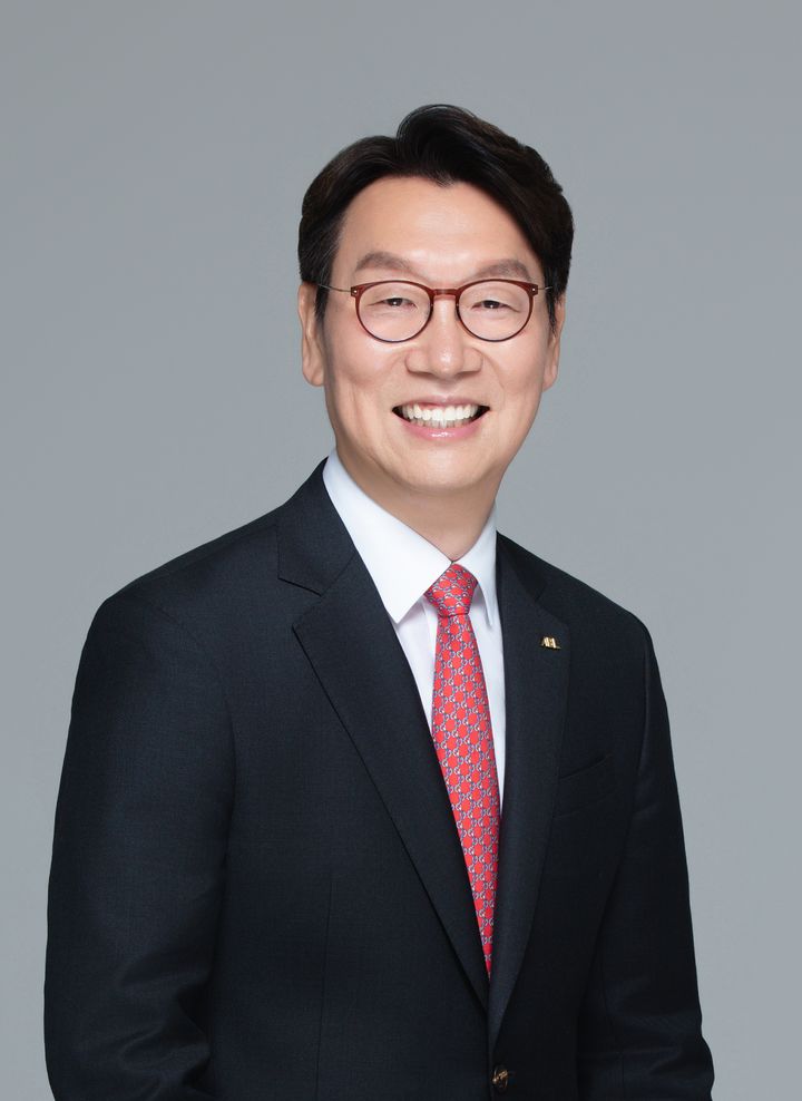 [서울=뉴시스] 곽희필 ABL생명 신임 대표이사. (사진=ABL생명 제공) 2025.07.01. photo@newsis.com *재판매 및 DB 금지