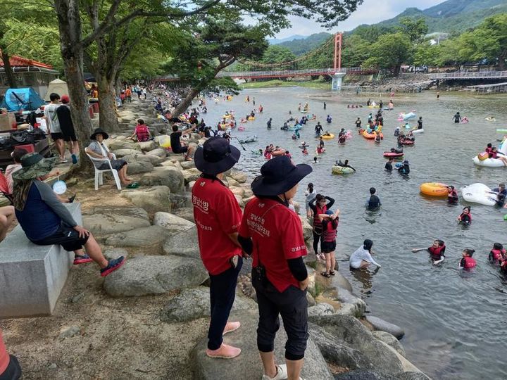 경남 거창군 수승대 119시민수상구조대 운영.(사진=경남소방본부 제공) 2025.07.01. *재판매 및 DB 금지