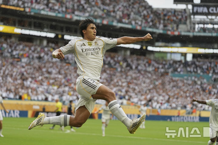 [마이애미=AP/뉴시스]레알 마드리드, 유벤투스에 1-0 승리. 2025.07.01.