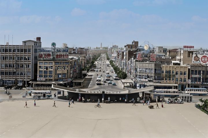 [대전=뉴시스] 1970년대 대전역 옥상에서 본 도청 방향 거리풍경을 복원한 사진. (사진= 대전시 제공) 2025.07.02.&nbsp; *재판매 및 DB 금지