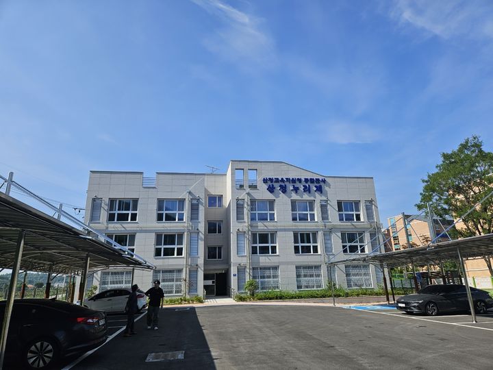 [산청=뉴시스] 산청교육지원청 통합관사 전경 (사진=산청교육지원청 제공) 2025. 07. 02. photo@newsis.com&nbsp;&nbsp; *재판매 및 DB 금지