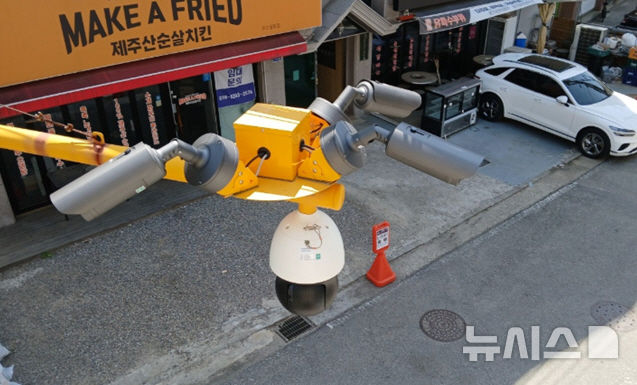 [오산=뉴시스] 오산시 방범용 폐쇄회로(CC)TV 모습 (사진=오산시 제공) 2025.07.03. photo@newsis.com 