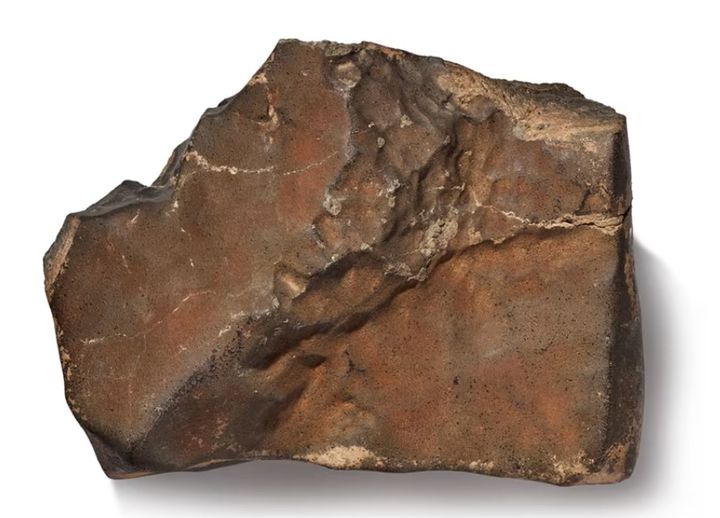 [서울=뉴시스] 지구 상에서 가장 큰 화성 조각으로 알려진 'NWA 16788'이 이달 16일 미국 뉴욕에서 열리는 소더비 경매에 출품된 예정이다. (사진=CNN 캡처) 2025.07.03 *재판매 및 DB 금지