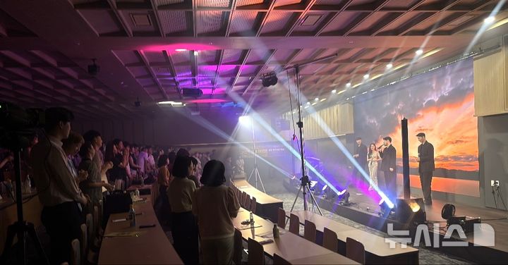 [시흥=뉴시스] 교원 문화예술 연수 현장. (사진=시흥교육지원청 제공).2025.07.03. 2025.07.03. photo@newsis.com