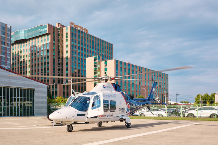  [안동=뉴시스] 안동병원 닥터헬기 (사진=안동병원 제공) 2025.07.04. photo@newsis.com *재판매 및 DB 금지